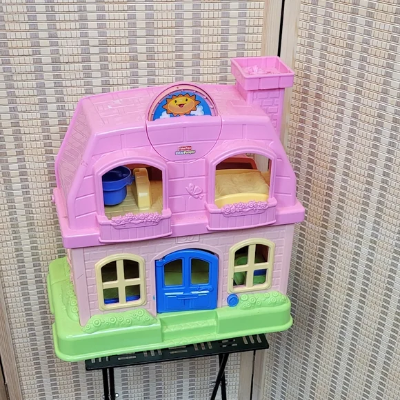 Vintage Toys Fisher Price Little People House 208 Happy Sounds